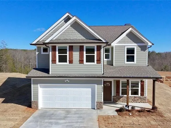 6454 Plantation Station Dr, Lula, GA 30554