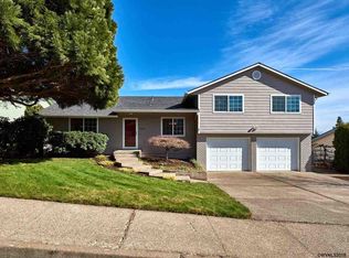 2910 Eric Ct NW, Salem, OR 97304
