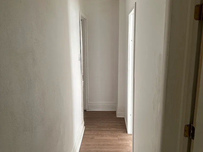 709 Fairview Ave — Photo 8