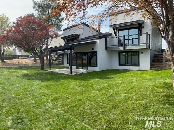 87 S Boundary St, Nampa, ID 83651