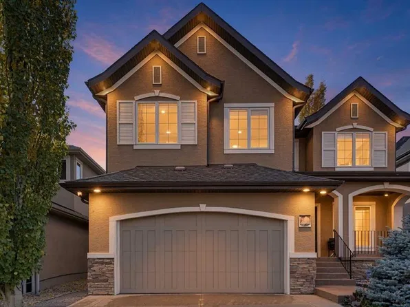 222 SW Elgin Estates Park SE, Calgary, AB T2Z 0N6