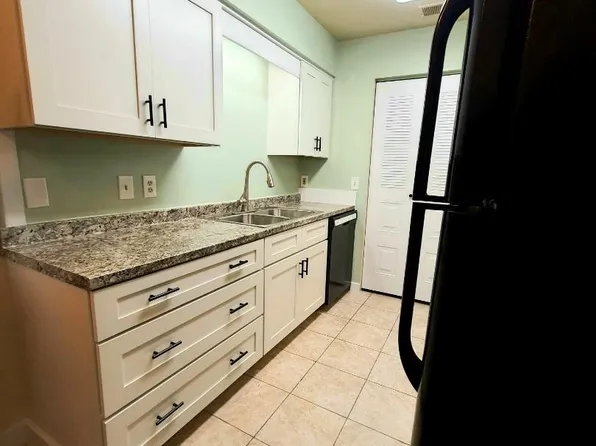 3600 SW 23rd St, Gainesville, FL