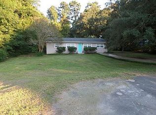 1119 Hawthorne Rd, Hanahan, SC 29410