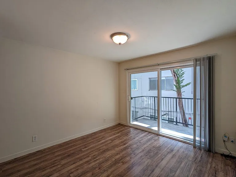 2117 Haste St — Photo 26