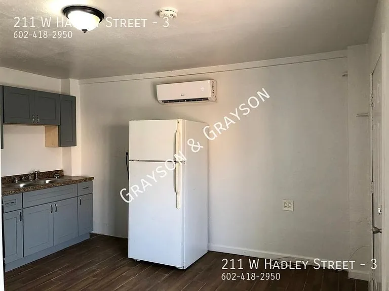 211 W Hadley St #3 — Photo 6