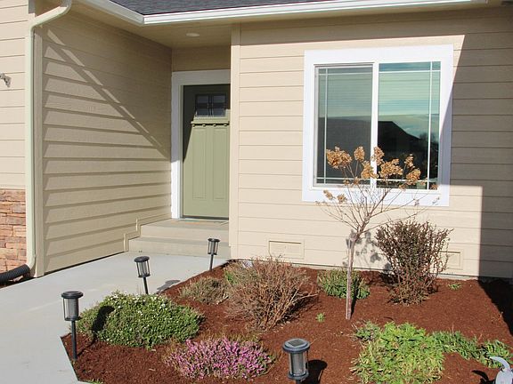 3rd image of 3711 Valinda Way