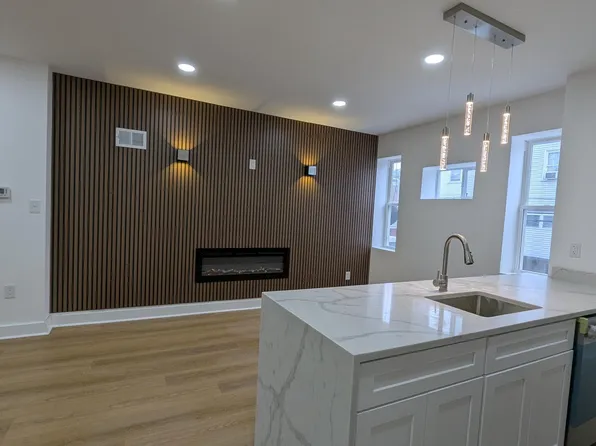 1454 Rosalie St, Philadelphia, PA 19149