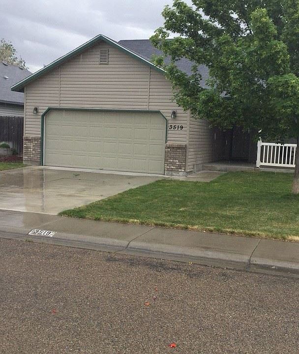 1st image of 3519 Blossom Way