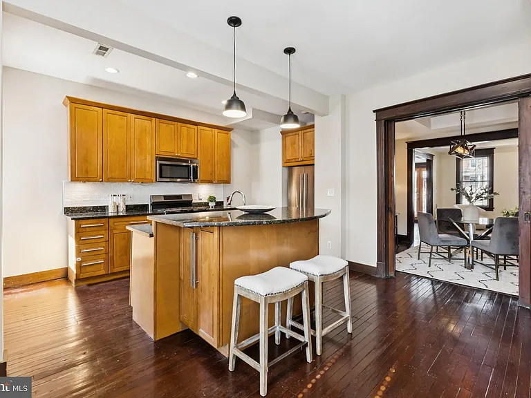 226 Rhode Island Ave NW — Photo 11