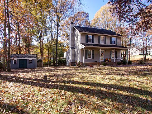 3rd image of 507 Creekridge Dr