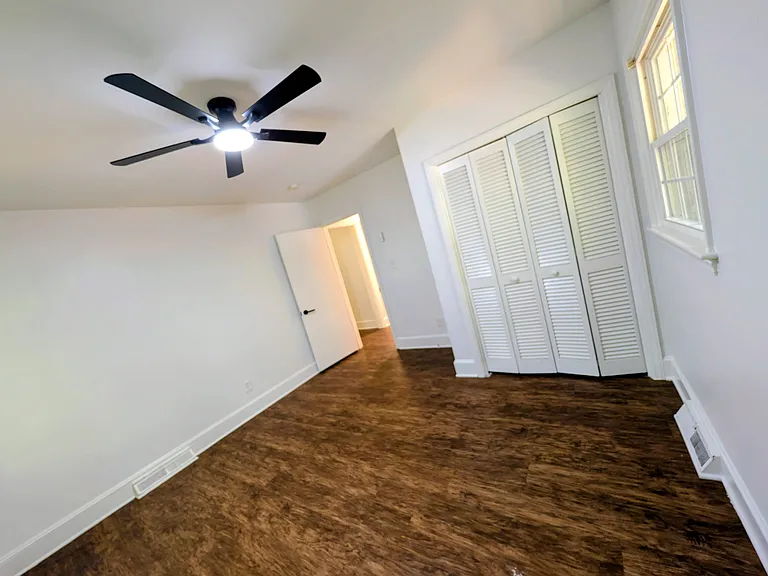 3927 Glenville Ave — Photo 8