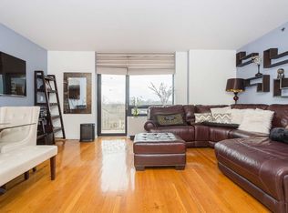 11624 Grosvenor Ln APT 10A, Jamaica, NY 11418