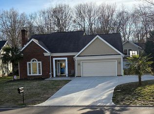 9912 Park Springs Ct, Charlotte, NC 28210