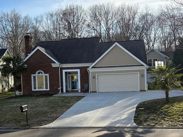 9912 Park Springs Ct, Charlotte, NC 28210