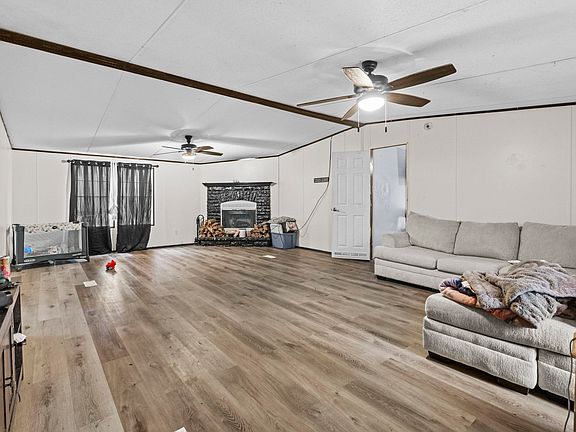 2nd image of 2318 Grant 55 Rd