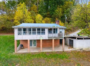 2532 Bethel Church Rd, Hiwassee, VA 24347