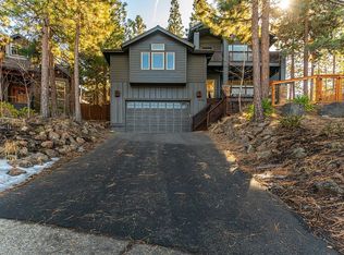 2766 NW Rainbow Ridge Dr, Bend, OR 97703