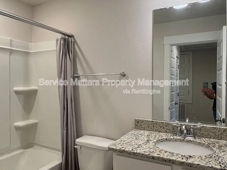 1615 Iroquois Ct — Photo 29