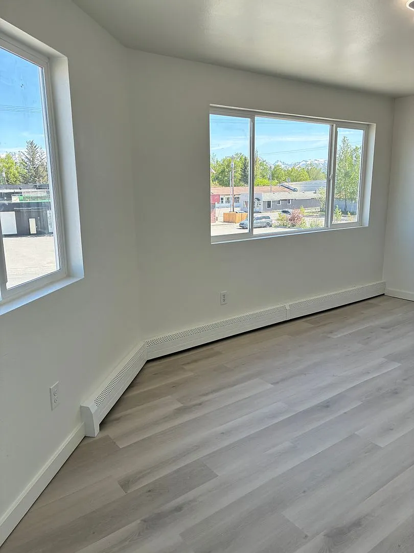 3200 Spenard Rd — Photo 4