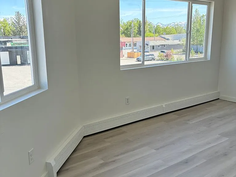 3200 Spenard Rd — Photo 4