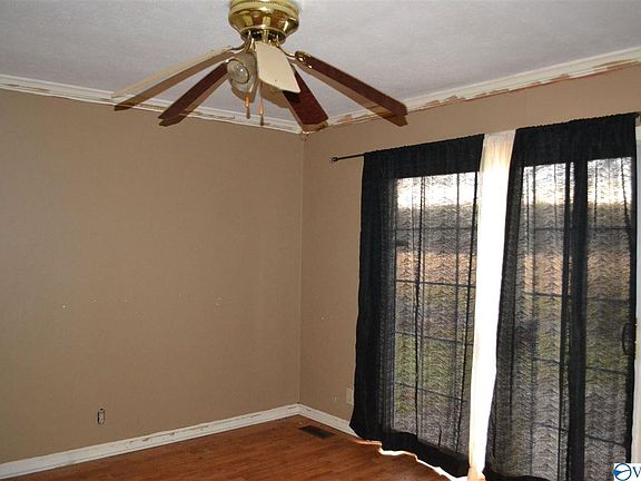 4th image of 4808 Lumary Dr NW