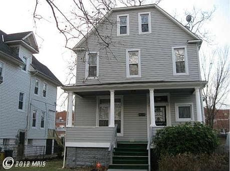 2nd image of 4011 Belle Ave