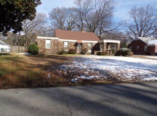 1082 Brownlee Rd, Memphis, TN 38116