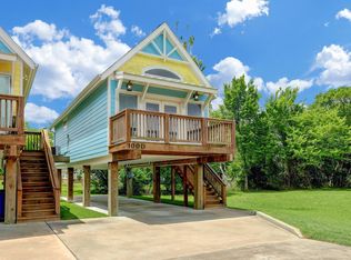 100 Grove Rd STE D, Kemah, TX 77565