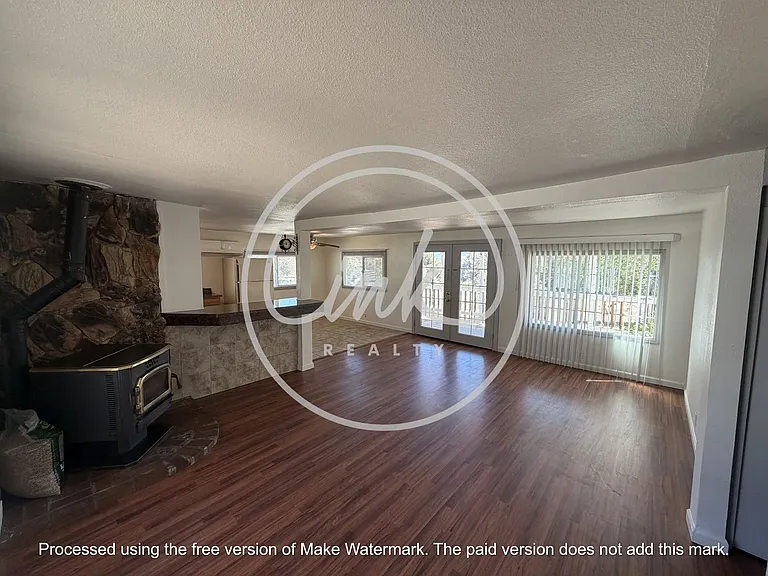 3289 Penrod Ln — Photo 5