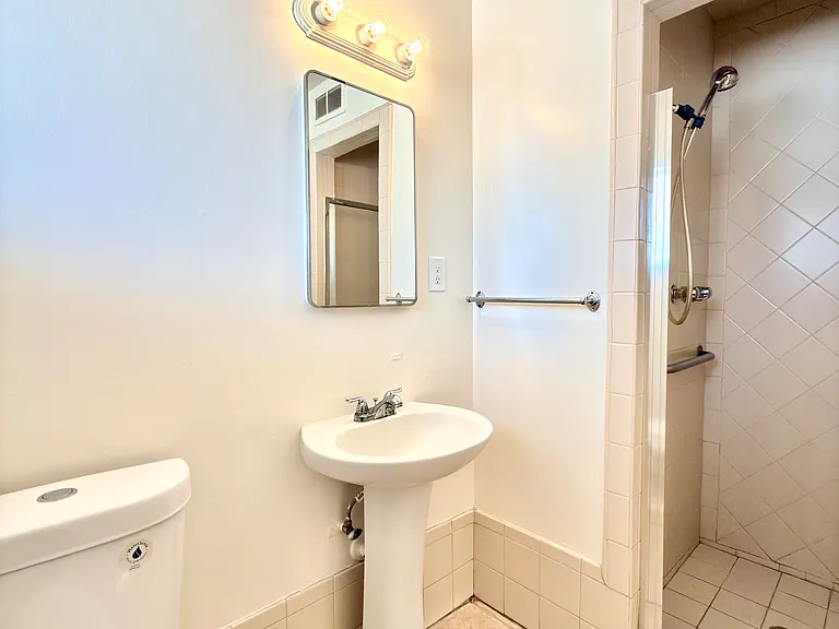 1151 W Avenue J14 — Photo 15