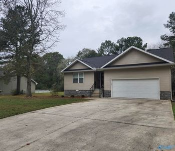 72 Central Henderson Rd, Boaz, AL, 35957