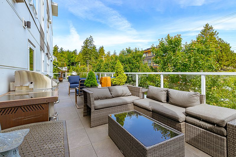 Saanich Apartment for rent - 2 Bedrooms — photo 50