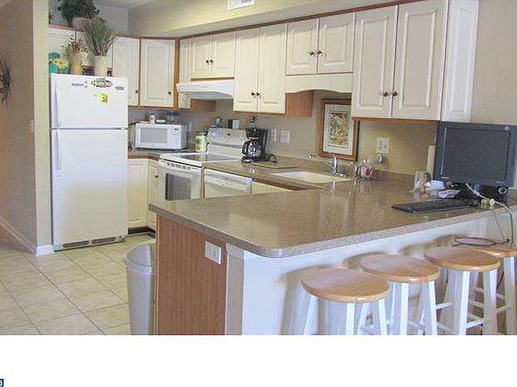 5th image of 1904 Coastal Hwy APT C