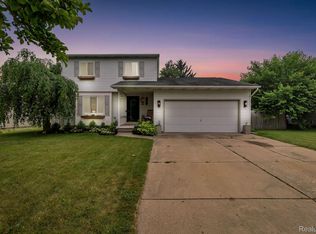 4091 Becker St, Linden, MI 48451