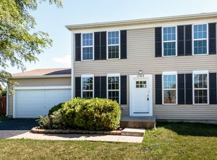 1783 Nancy Ln, Aurora, IL 60504