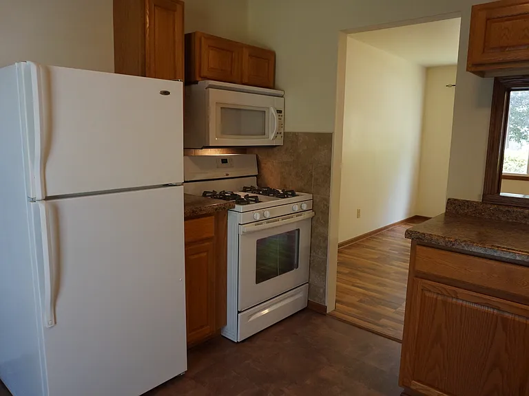 7819 Orion St — Photo 9