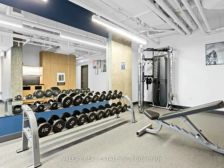 256 Rideau St #R1002 — Photo 18