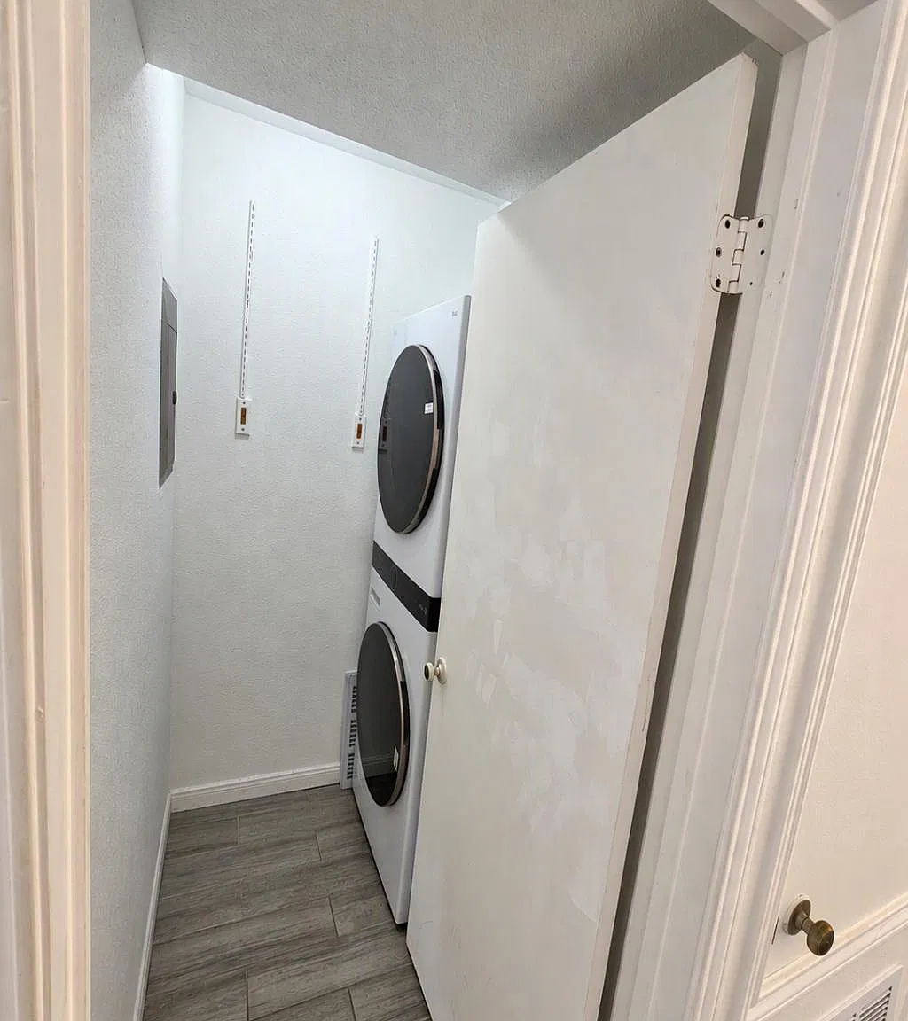 2 bed, 1140 sqft, $1,300 — Photo 2
