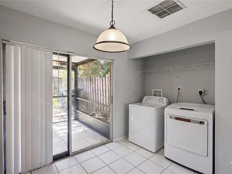 14021 Village Terrace Dr — Photo 6