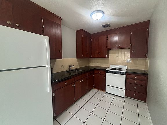 2nd image of 3414 64th Avenue Pl #A
