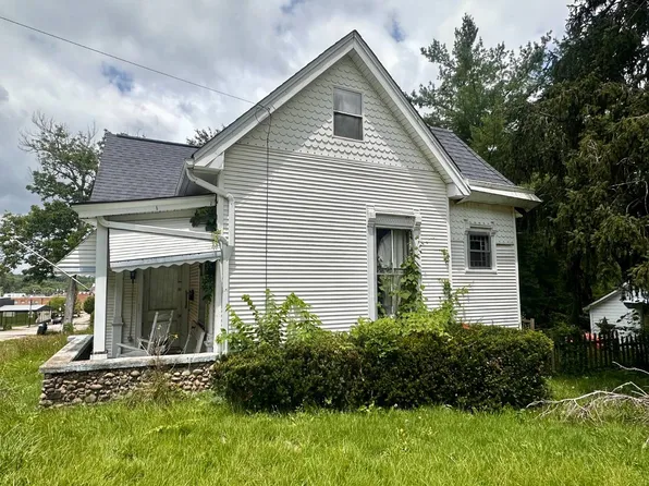 590 E Main St, Batavia, OH 45103