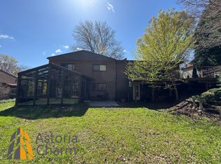7128 Pheasant Cross Dr, Baltimore, MD 21209