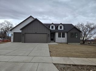 8035 N Park Meadow Ln #2, Lake Point, UT 84074