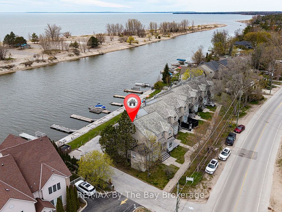 1st image of 216 River Rd E #1