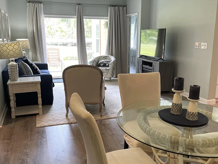 510 Florida Club Blvd #102 — Photo 9