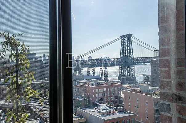 Sold by Brick&Mortar | media 5