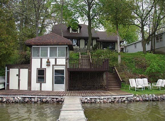 9208 Pigeon Lake Rd, Valders, WI 54245 | Zillow