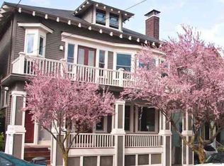 2475 NW Northrup St, Portland, OR 97210