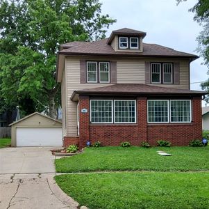 620 E 8th St S, Newton, IA, 50208