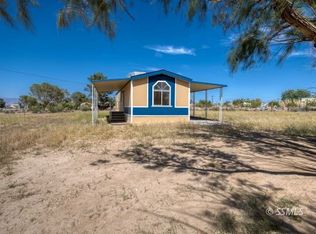 1242 S Greenlawn St, Ridgecrest, CA 93555